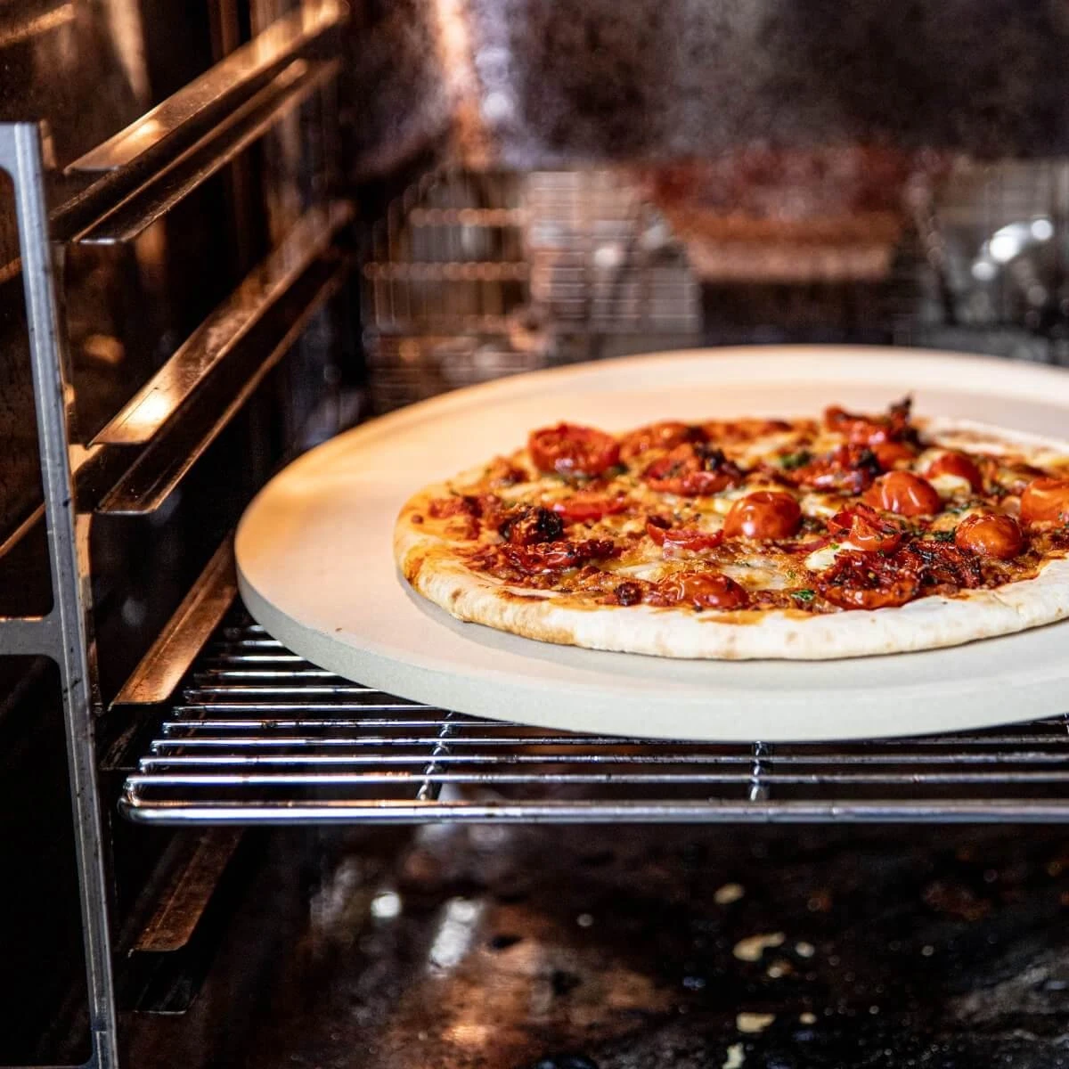 Boska Pizzasteen Deluxe - Voor Oven & BBQ - Knapperige Pizza's - Ø 29.5 Cm - BBQ Accessoires - Afbeelding 18